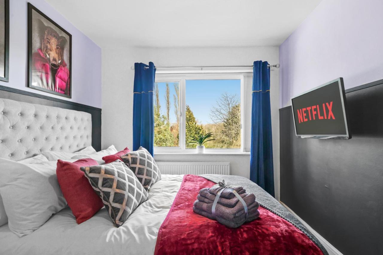 The Stylish Warwick Abode - Balcony - Garden Villa Leek Wootton Dış mekan fotoğraf