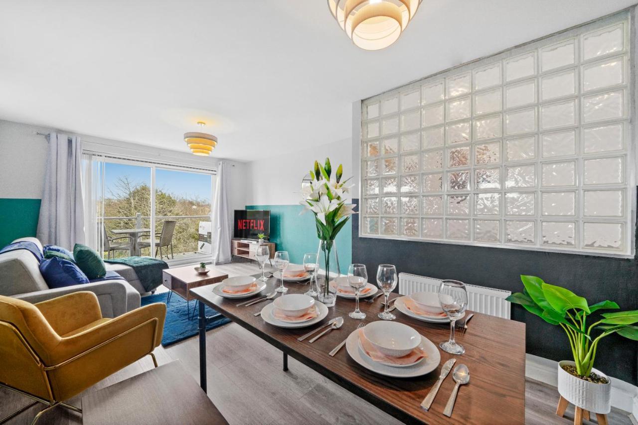 The Stylish Warwick Abode - Balcony - Garden Villa Leek Wootton Dış mekan fotoğraf